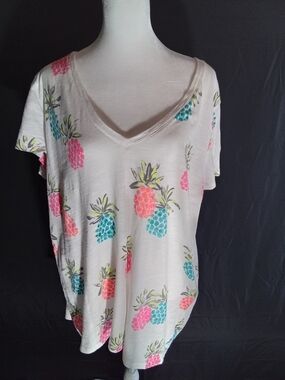 Merona Cream V-Neck Pineapple Print Tee in Pink & Teal